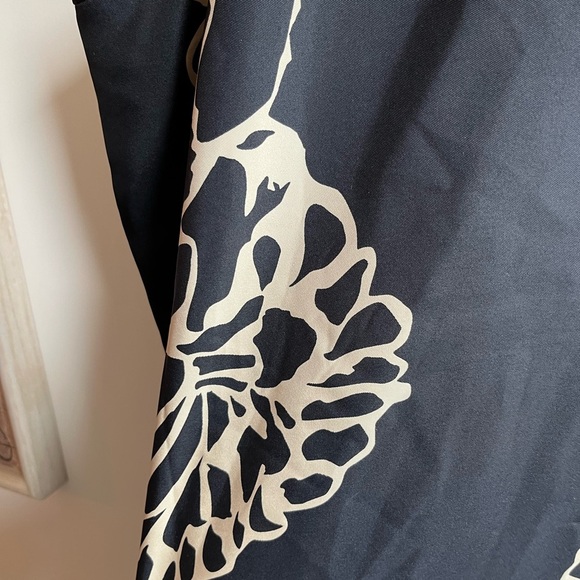 Tibi Orla Bloom Cold-shoulder Silk Midi Dress - Picture 10 of 14